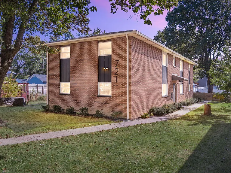Property thumbnail image